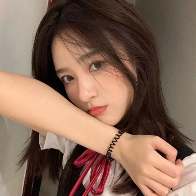 围绕电影与电视剧展开,整体节奏清晰,信息组织紧凑,兼顾可看性与内容层次。